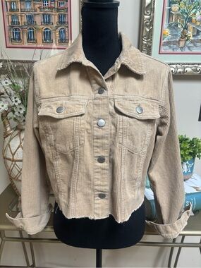 tgla Beige Cropped Corduroy Trucker Jacket Frayed Hem Size Small